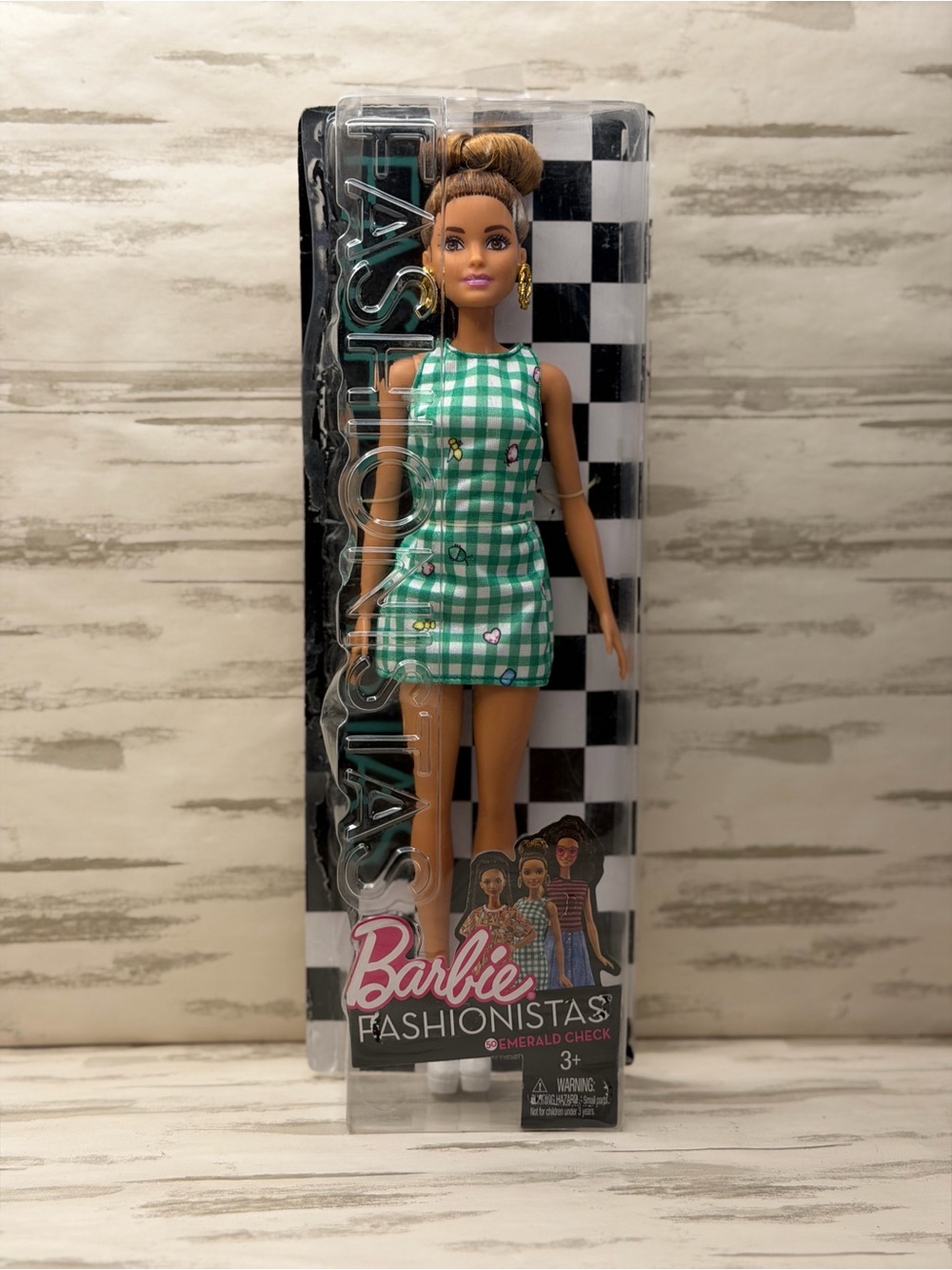 *DAMAGED BOX* Mattel 2016 Barbie Fashionistas #50 Emerald Check Doll DVX72